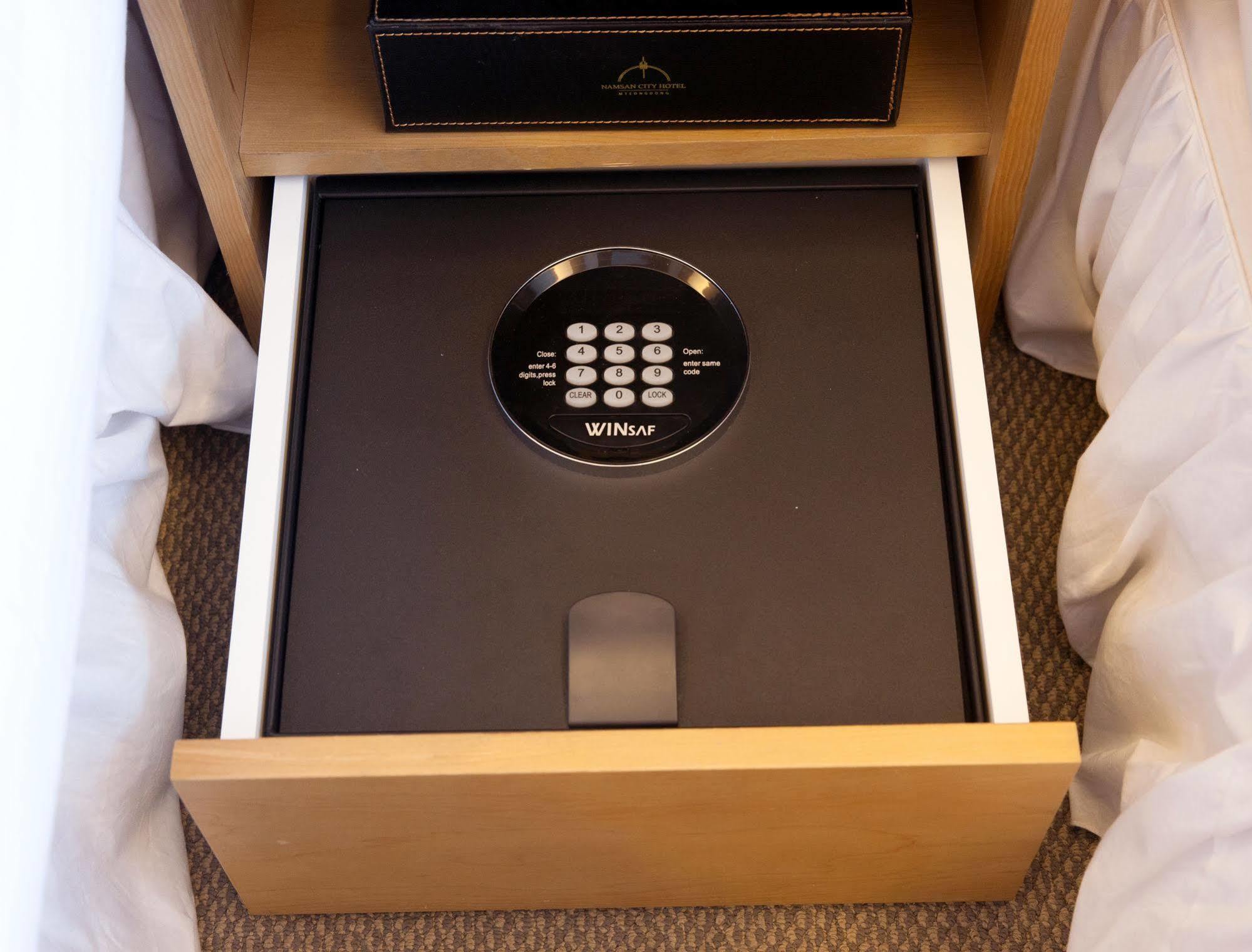 Floral Hotel Namsan City Seoul Myeongdong Kültér fotó