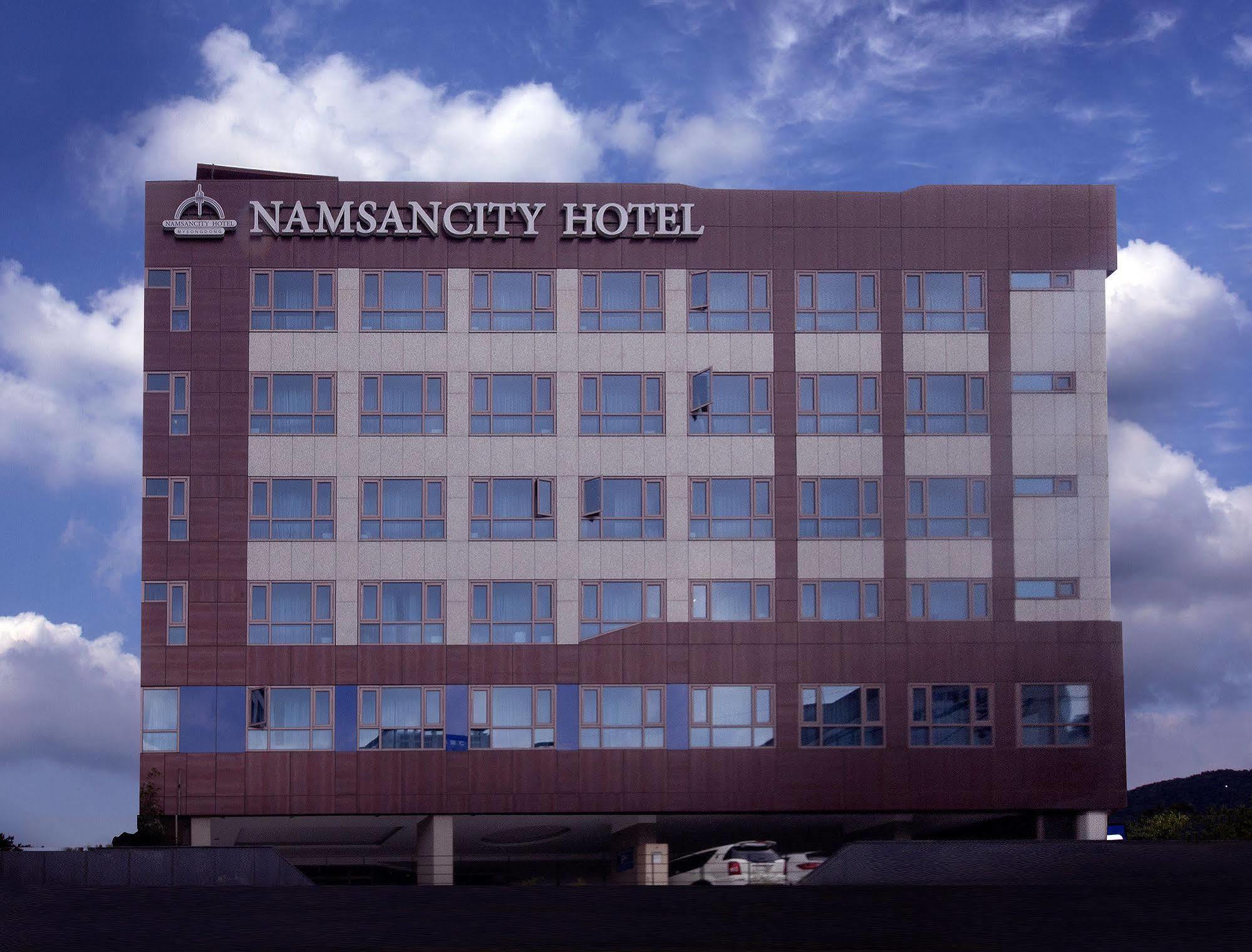 Floral Hotel Namsan City Seoul Myeongdong Kültér fotó