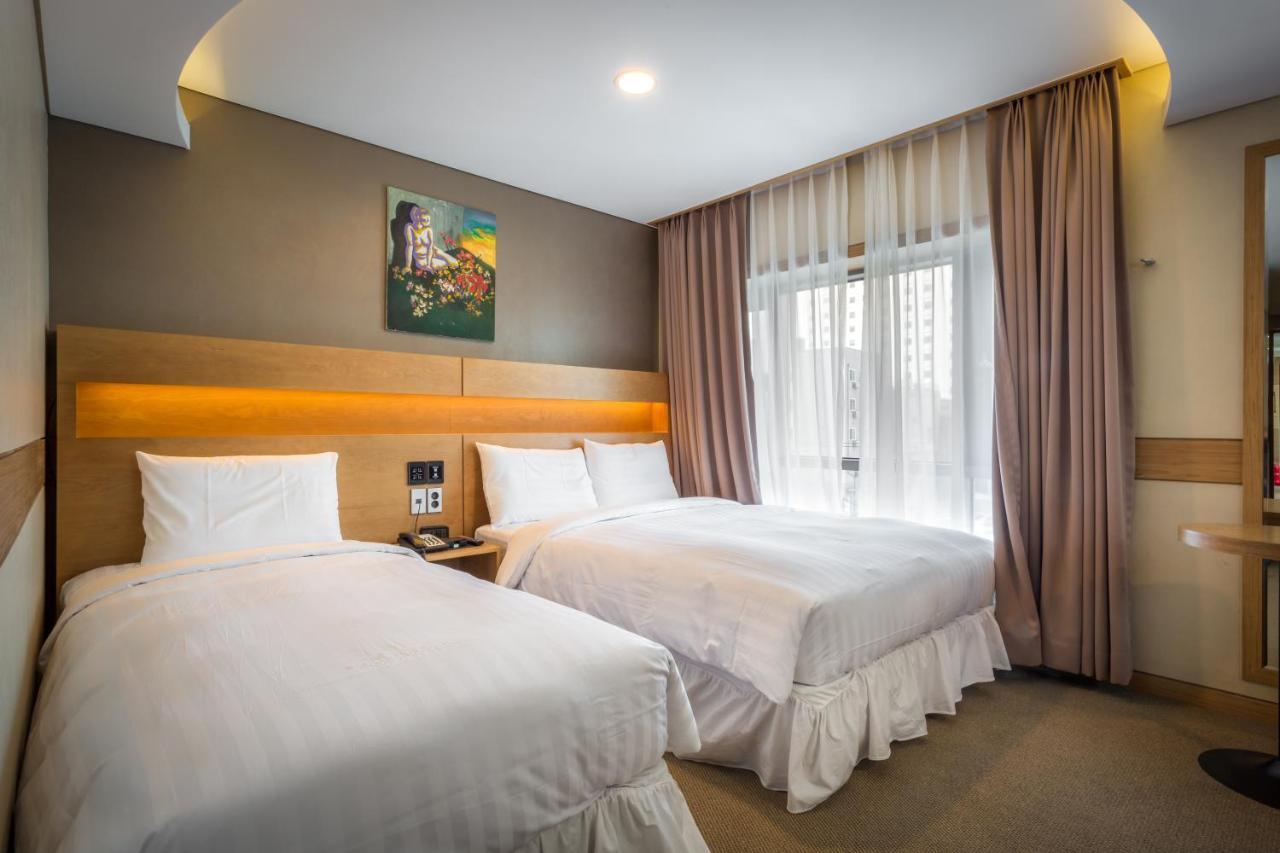 Floral Hotel Namsan City Seoul Myeongdong Kültér fotó